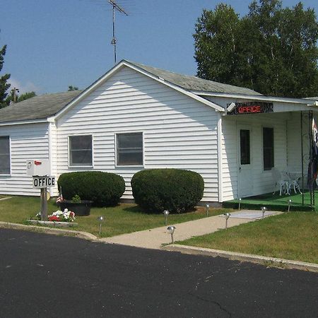 Chapel Hill Motel Brevort Zewnętrze zdjęcie